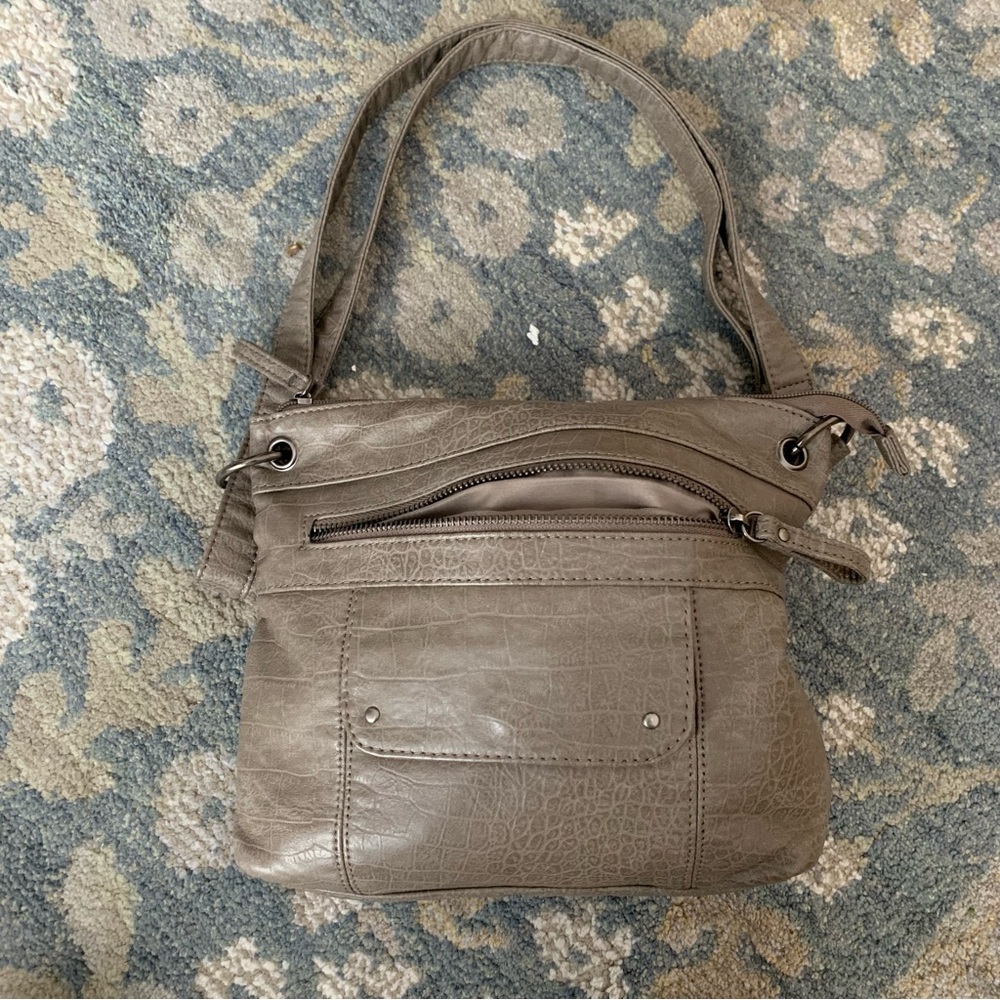 Bueno shoulder bag